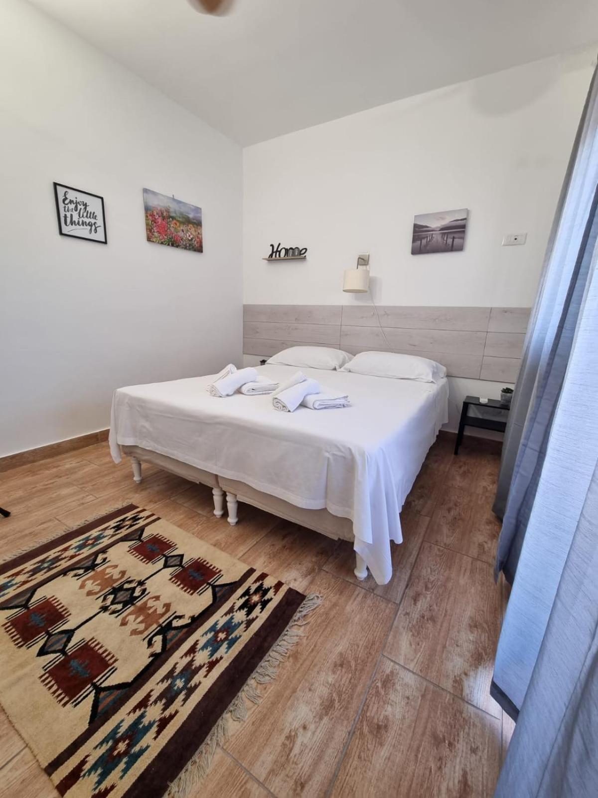 City House & Free Parking By Perry-Holiday Palermo Buitenkant foto